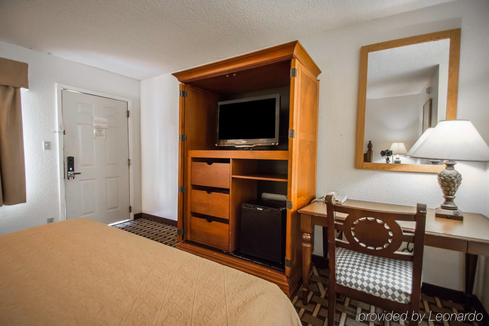 Quality Inn & Suites Eastgate คิสซิมมี ภายนอก รูปภาพ