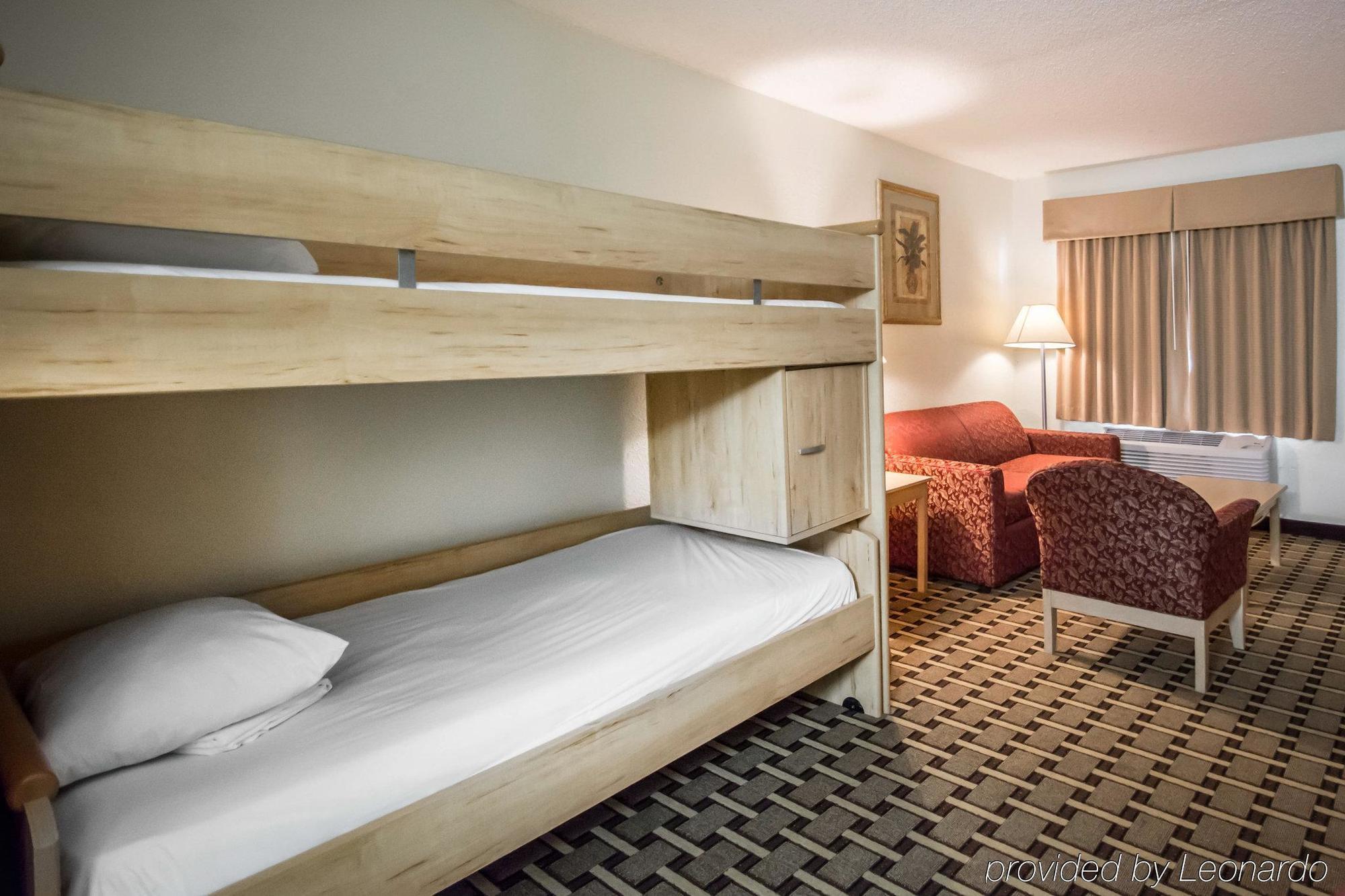 Quality Inn & Suites Eastgate คิสซิมมี ภายนอก รูปภาพ
