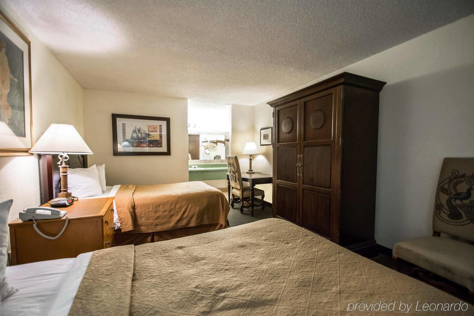 Quality Inn & Suites Eastgate คิสซิมมี ภายนอก รูปภาพ
